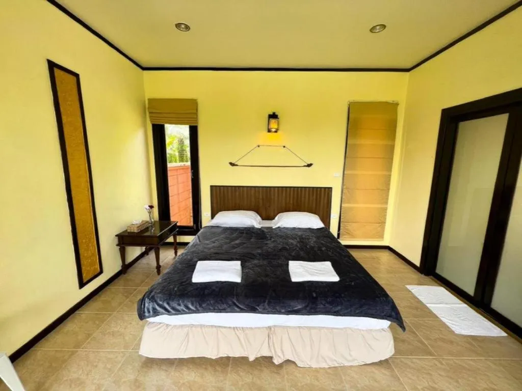 Bed in Water Jade Natural Resort