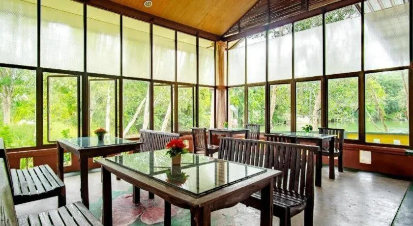 Water Jade Natural Resort