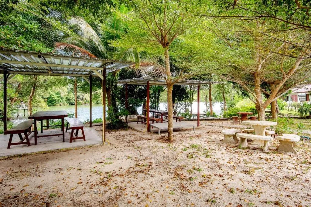 Water Jade Natural Resort