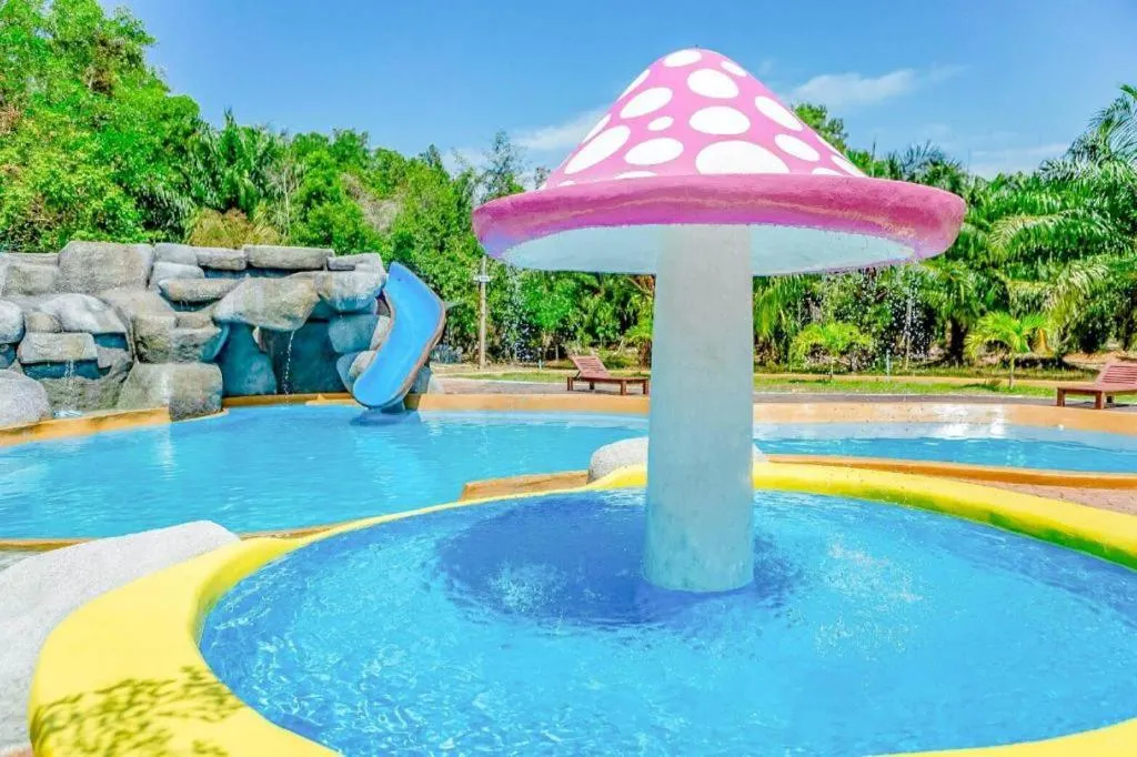 Water Jade Natural Resort