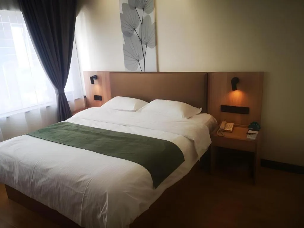 Bed in GreenTree Inn Xuzhou South Minzhu Road