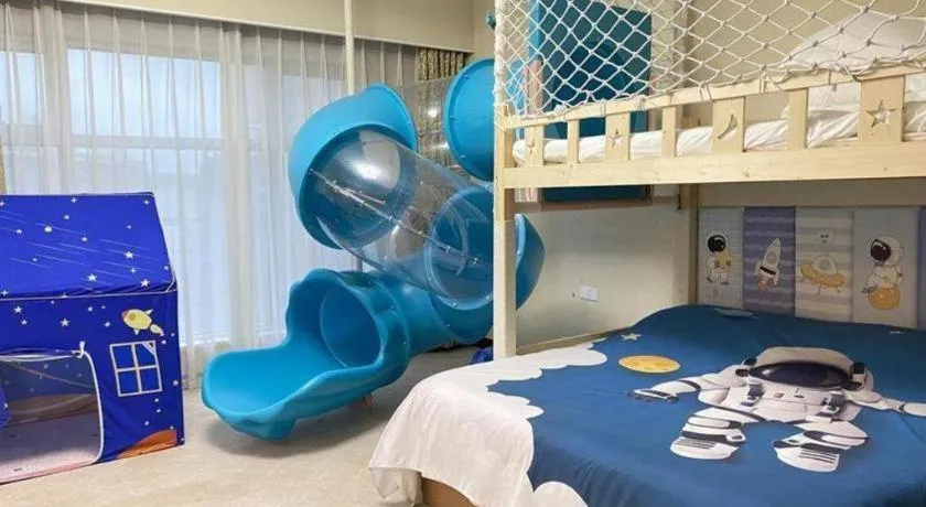 Bed in Dolton Changsha Spa Hotel