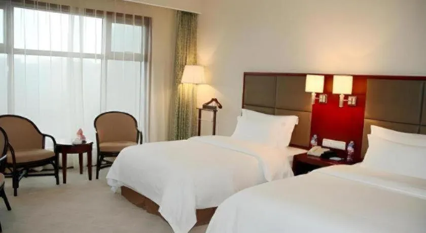 Bed in Dolton Changsha Spa Hotel