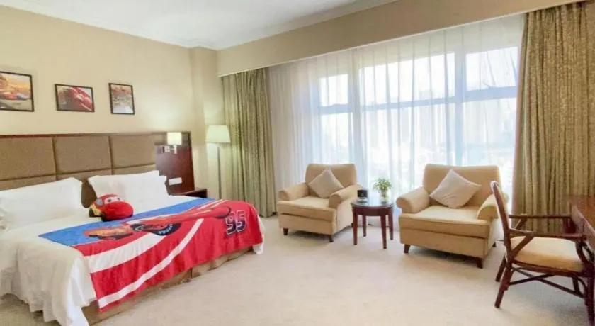 Bed in Dolton Changsha Spa Hotel