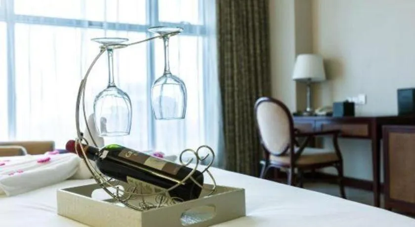 Bed in Dolton Changsha Spa Hotel