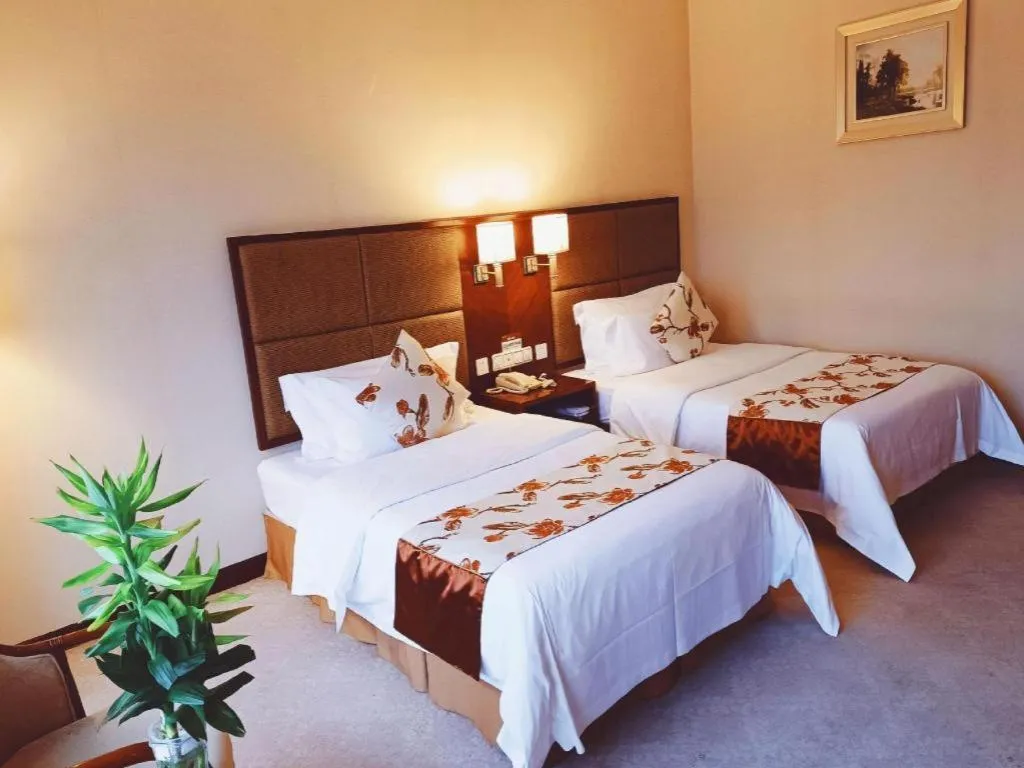 Bed in Dolton Changsha Spa Hotel