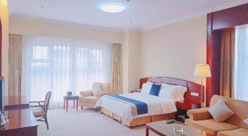 Bed in Dolton Changsha Spa Hotel