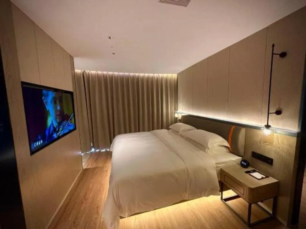 Bed in Tianrun International Hotel