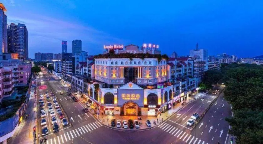 Zhongshan Louis Hotel