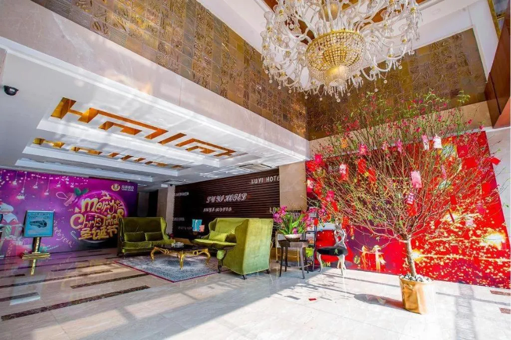 Zhongshan Louis Hotel