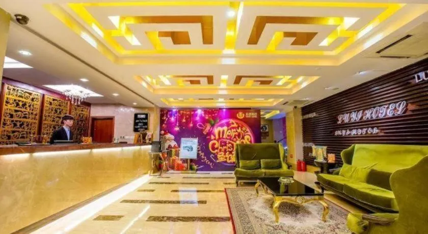 Zhongshan Louis Hotel