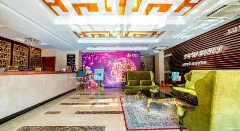 Zhongshan Louis Hotel