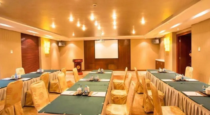 Zhangjiagang Jiangnan Garden Hotel