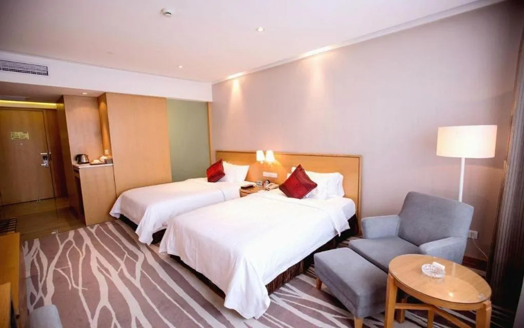 Bed in Zhangjiagang Jiangnan Garden Hotel