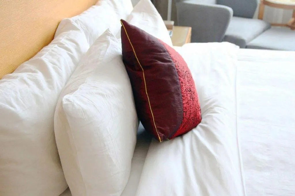 Bed in Zhangjiagang Jiangnan Garden Hotel