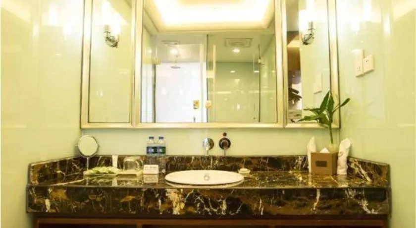 Zhangjiagang Jiangnan Garden Hotel