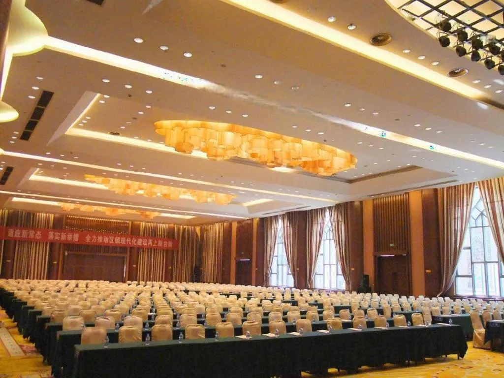 Zhangjiagang Jiangnan Garden Hotel