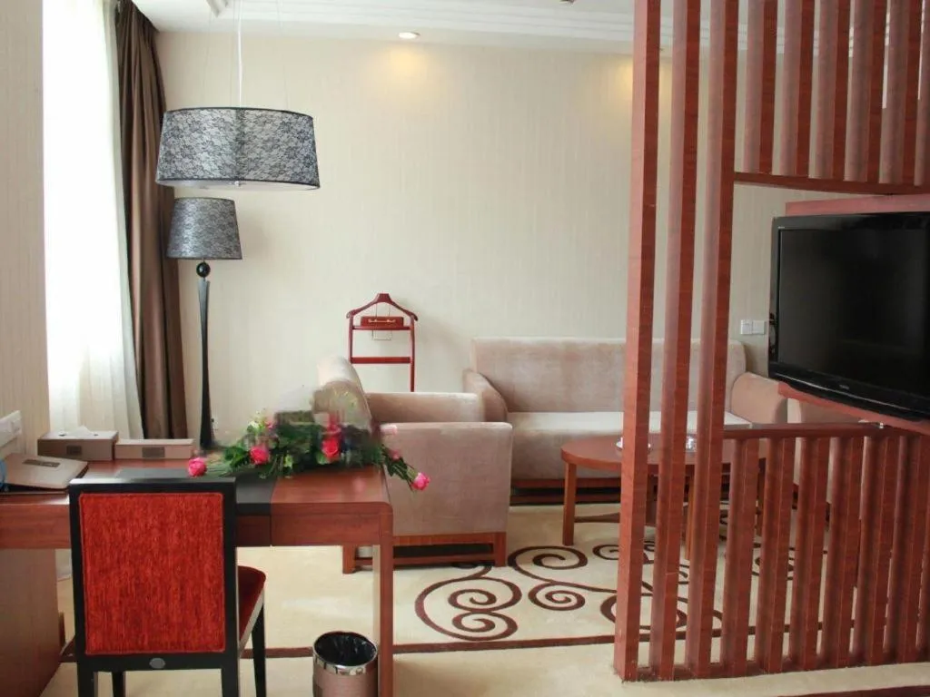 Zhangjiagang Jiangnan Garden Hotel