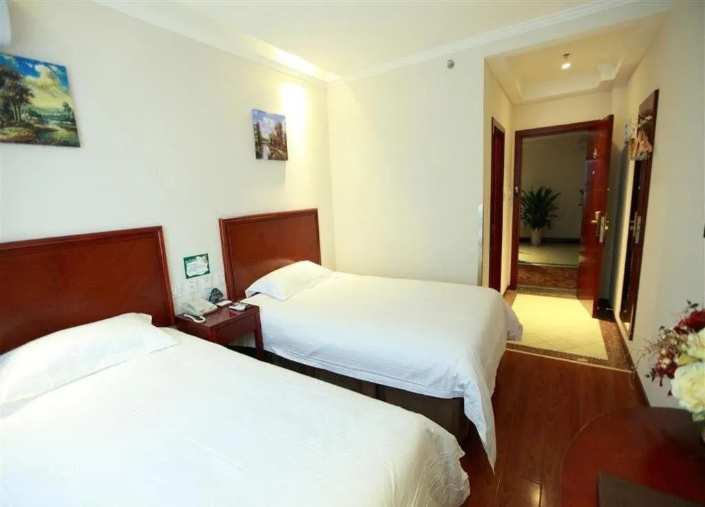 Bed in GreenTree Inn Beijing Miyun Changcheng Huandao Express Hotel