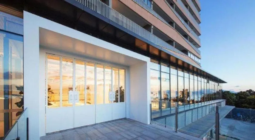 Island Skylight Resort