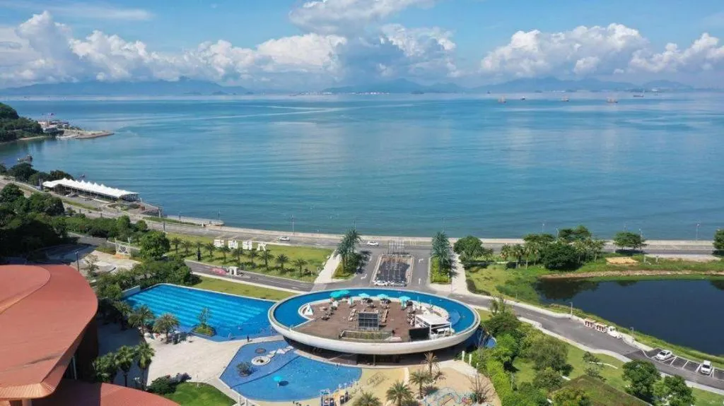 Island Skylight Resort