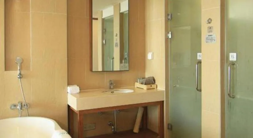 Island Skylight Resort