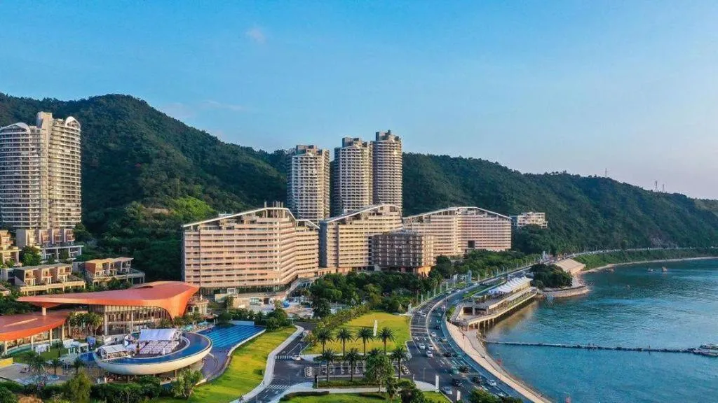 Island Skylight Resort