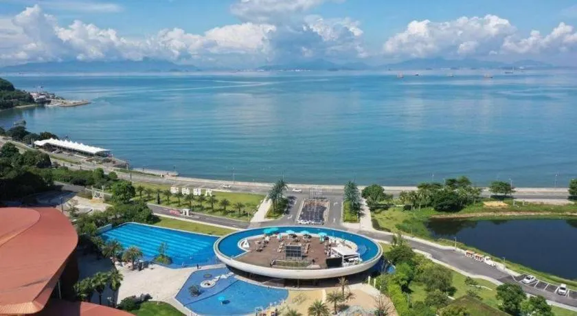 Island Skylight Resort