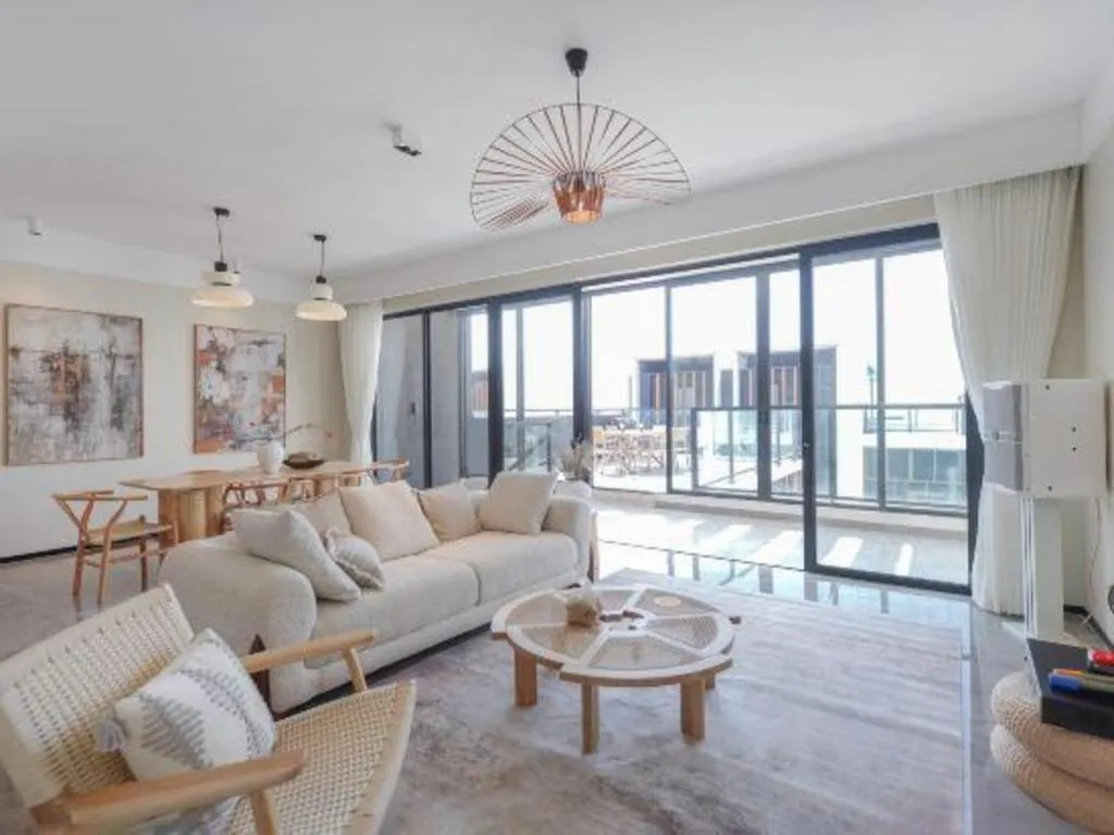 Island Skylight Resort