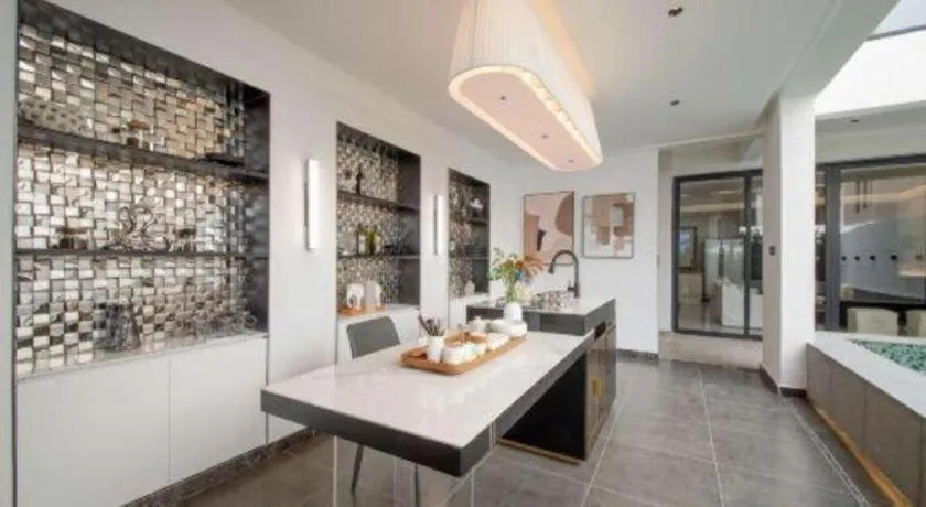 Island Skylight Resort