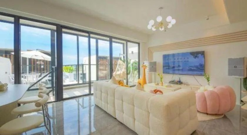 Island Skylight Resort