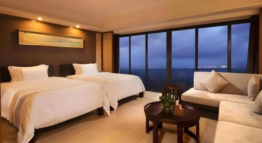 Bed in Island Skylight Resort