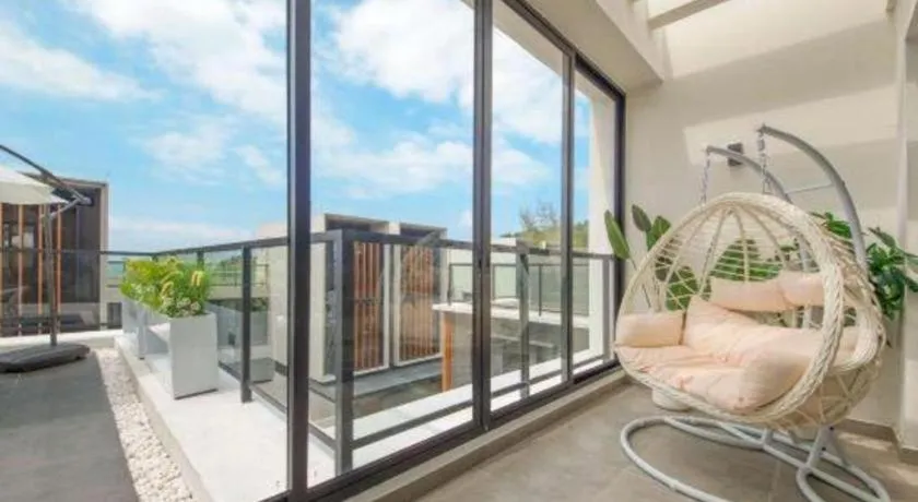 Island Skylight Resort