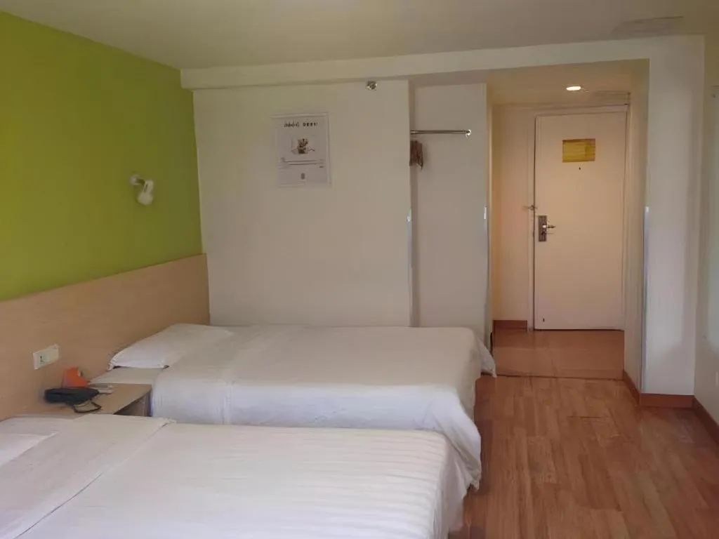 Bed in 7 Days Inn Ningbo Xiangshan Renmin Plaza Branch