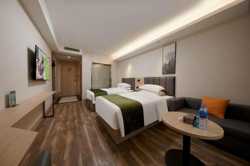 Bed in GreenTree Inn Jiangsu Changzhou Henglin Town Shuntong Road Express Hotel