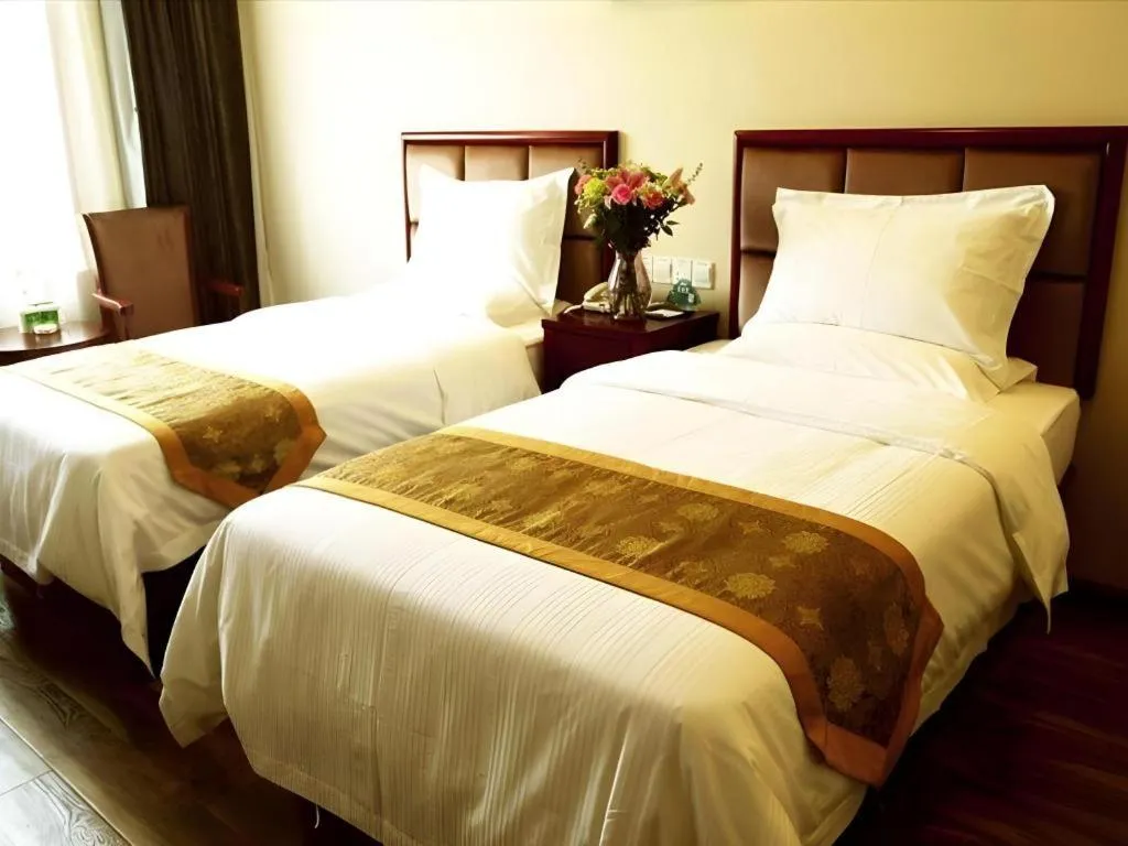 Bed in GreenTree Inn Jiangsu Changzhou Henglin Town Shuntong Road Express Hotel