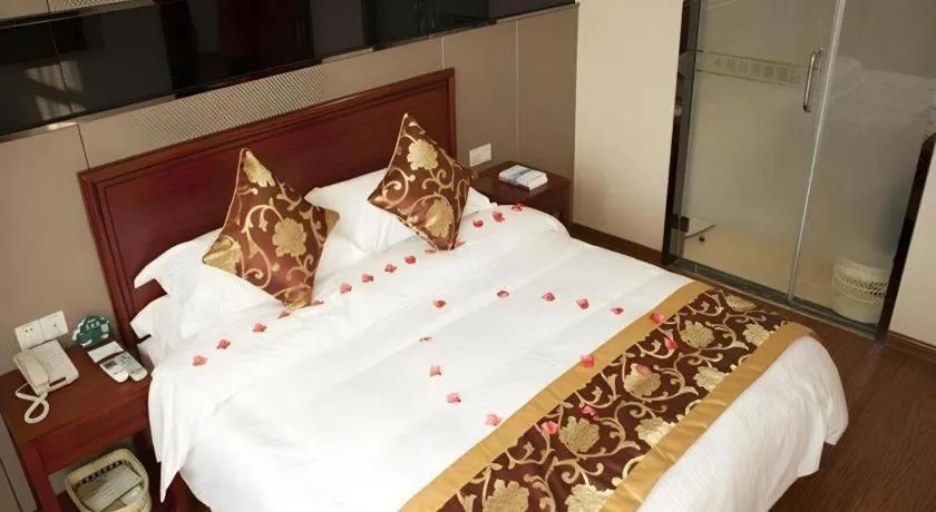Bed in GreenTree Inn Jiangsu Changzhou Henglin Town Shuntong Road Express Hotel