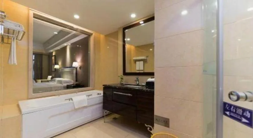 Bed in Country Garden Phoenix Hotel Yangshan