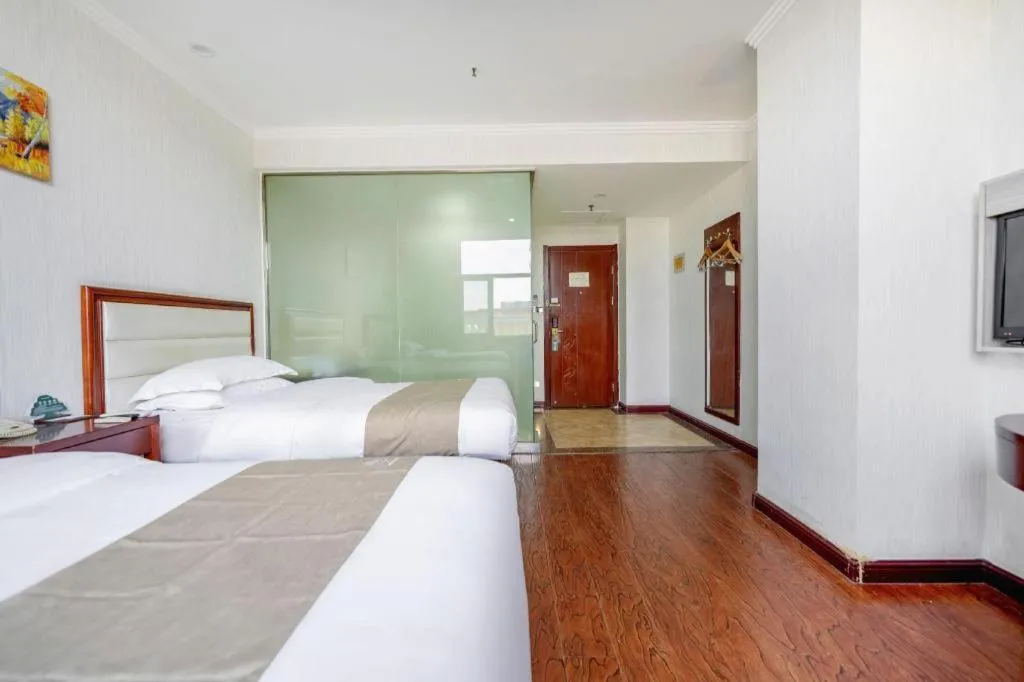 Bed in GreenTree Inn Yinchuan Pedestrian Street East Liqun Street Express Hotel
