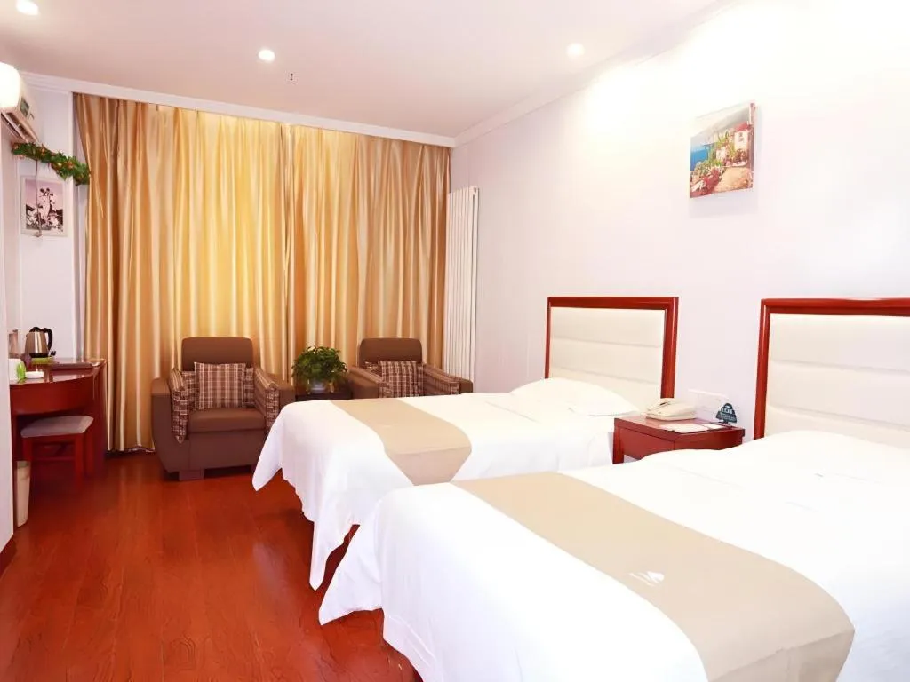 Bed in GreenTree Inn Yinchuan Pedestrian Street East Liqun Street Express Hotel