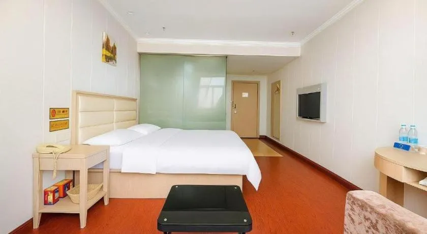 Bed in GreenTree Inn Yinchuan Pedestrian Street East Liqun Street Express Hotel