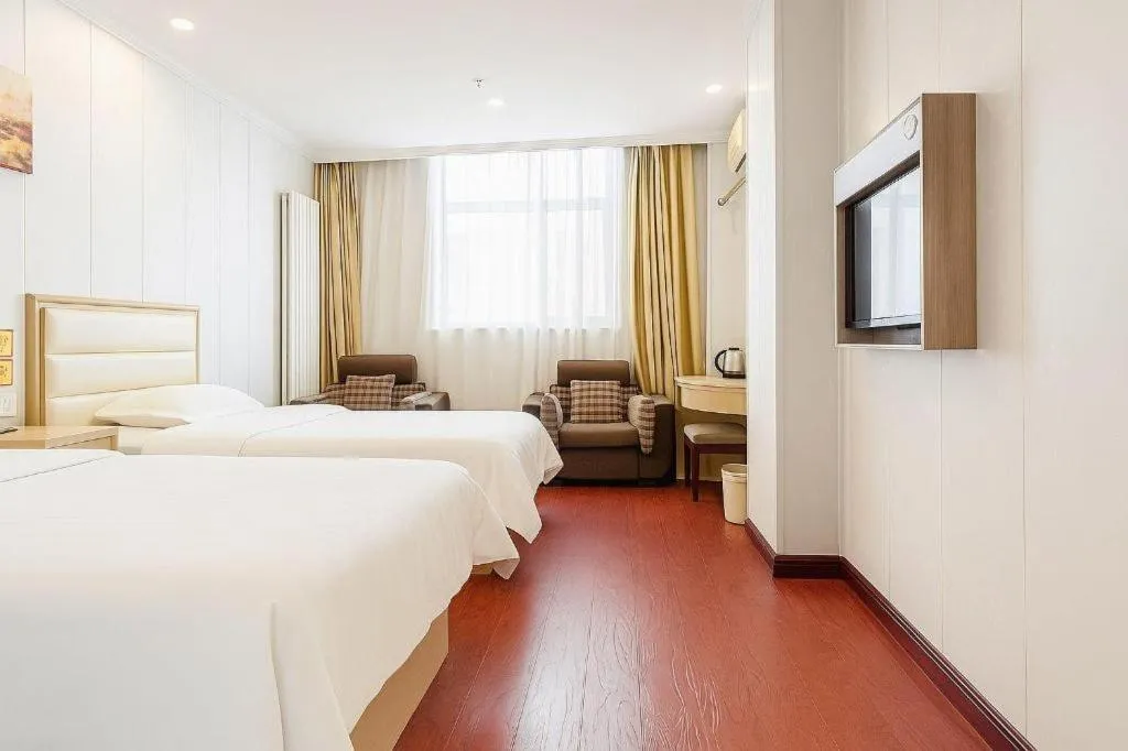 Bed in GreenTree Inn Yinchuan Pedestrian Street East Liqun Street Express Hotel