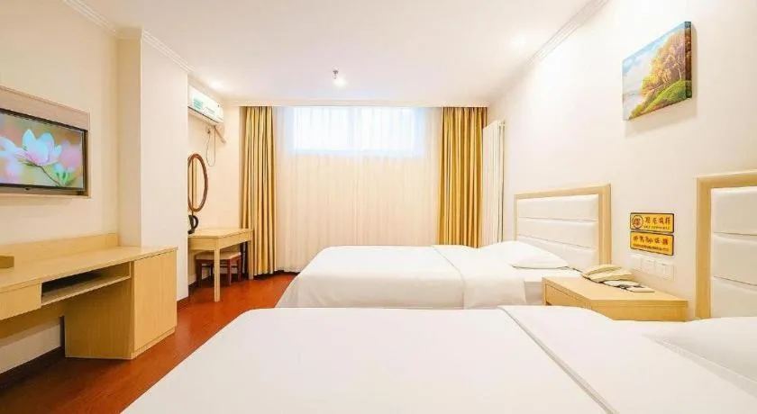 Bed in GreenTree Inn Yinchuan Pedestrian Street East Liqun Street Express Hotel