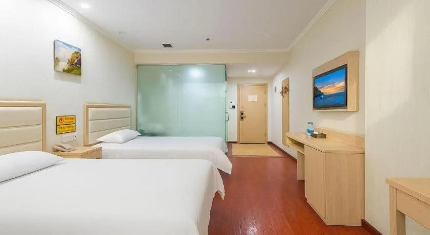 Bed in GreenTree Inn Yinchuan Pedestrian Street East Liqun Street Express Hotel