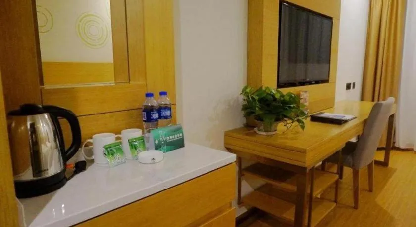 GreenTree Inn Suzhou Changshu North Haiyu Road Changhui Square Express Hotel