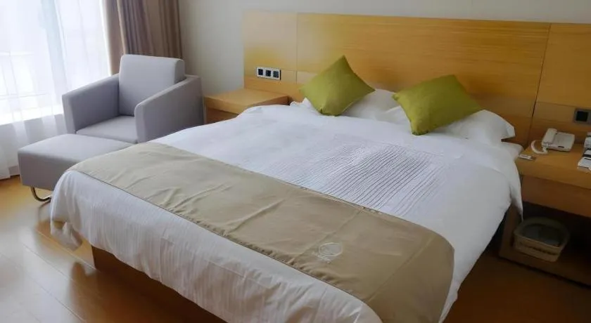 Bed in GreenTree Inn Suzhou Changshu North Haiyu Road Changhui Square Express Hotel