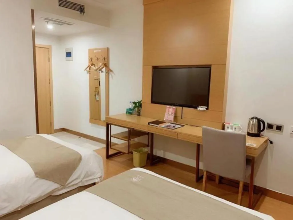 Bed in GreenTree Inn Suzhou Changshu North Haiyu Road Changhui Square Express Hotel