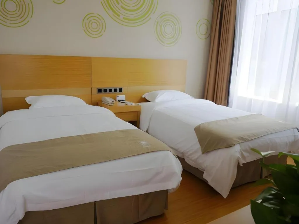 Bed in GreenTree Inn Suzhou Changshu North Haiyu Road Changhui Square Express Hotel