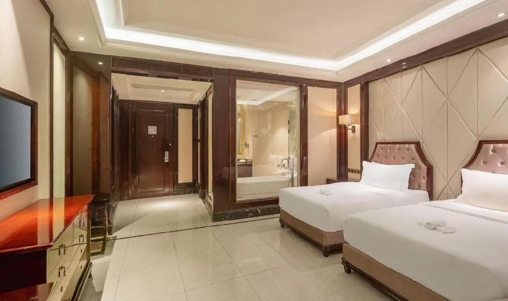 Bed in Jinsha Seaview Hotel Sanya