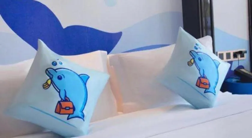 Bed in Jinsha Seaview Hotel Sanya